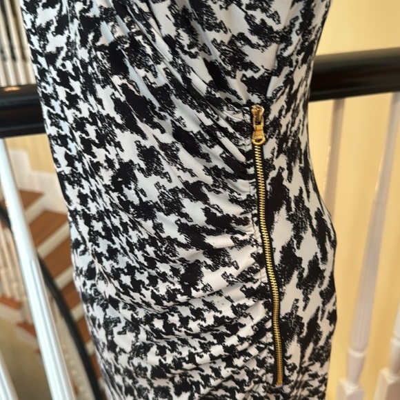 Guess Chic Black and White Houndstooth Dress - Picture 3 of 11
